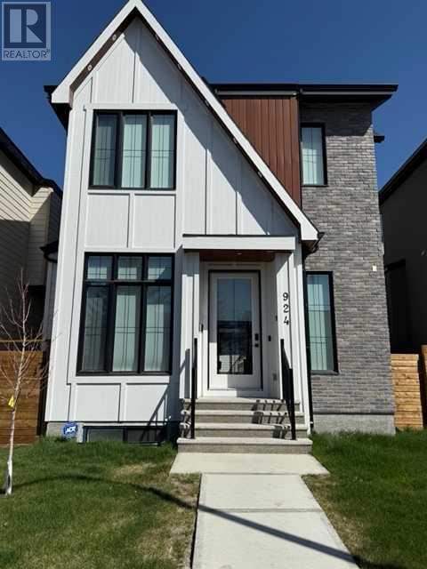 Property at 924 21 Avenue NW image 1