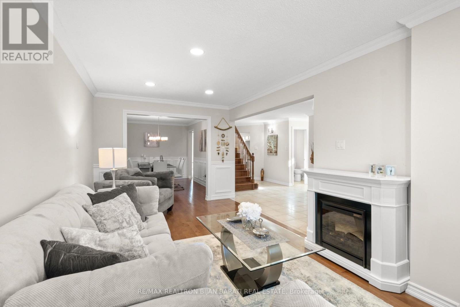 183 Holmes Avenue, Toronto, Ontario  M2N 4M7 - Photo 9 - C12142171