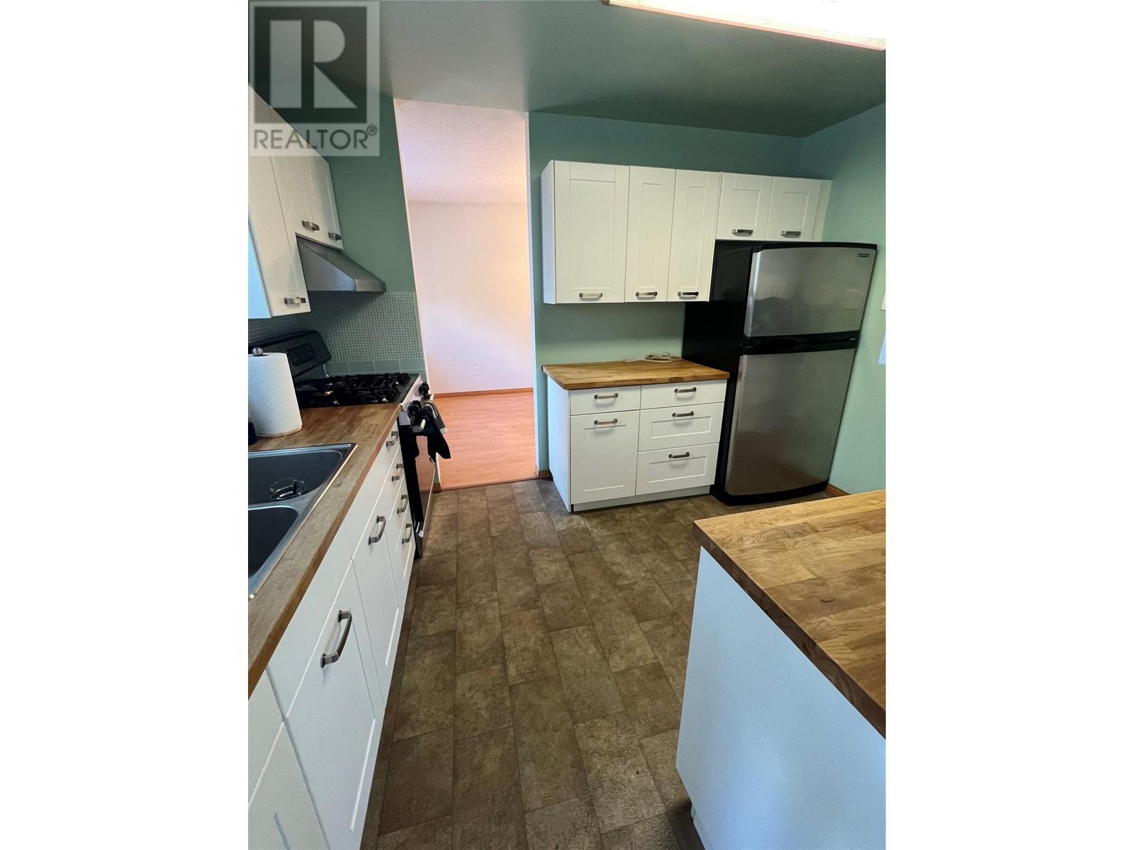 236 Murray Drive, Tumbler Ridge, British Columbia  V0C 2W0 - Photo 9 - 10347289