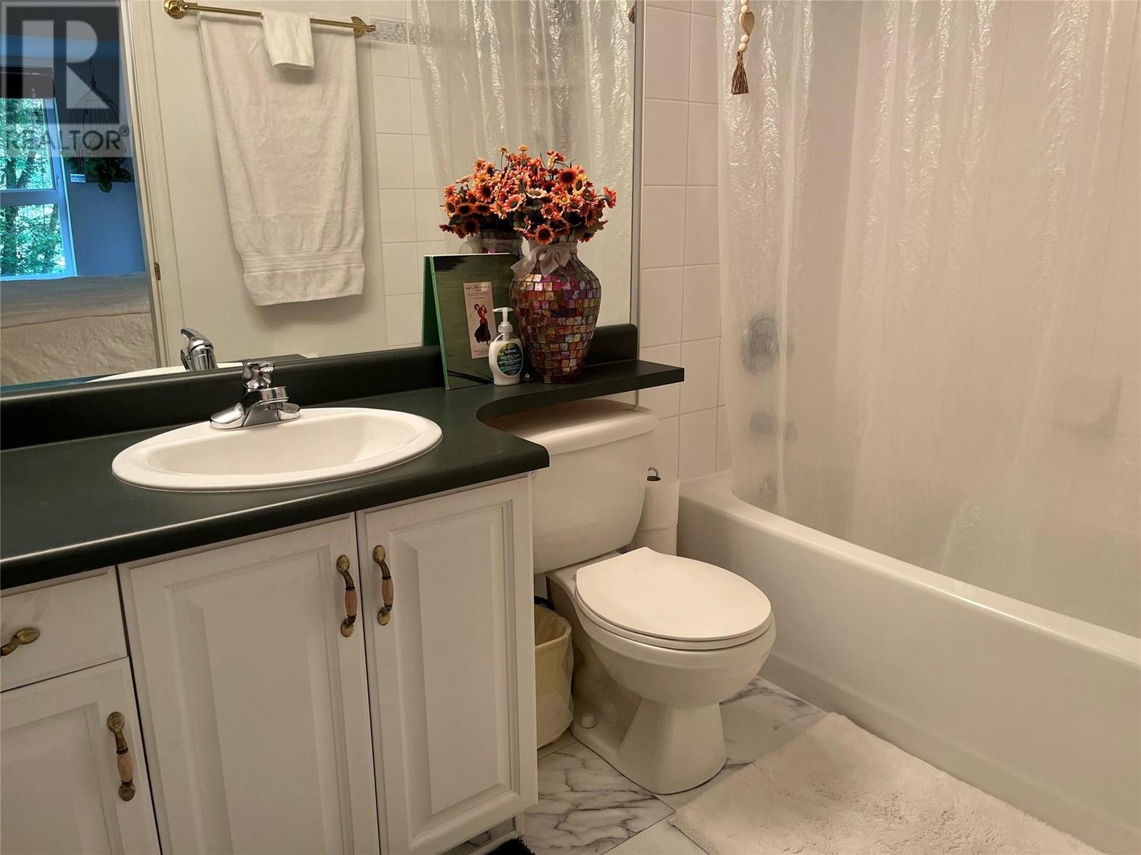 3179 Via Centrale Road Unit# 203, Kelowna, British Columbia  V1V 2J5 - Photo 11 - 10347397