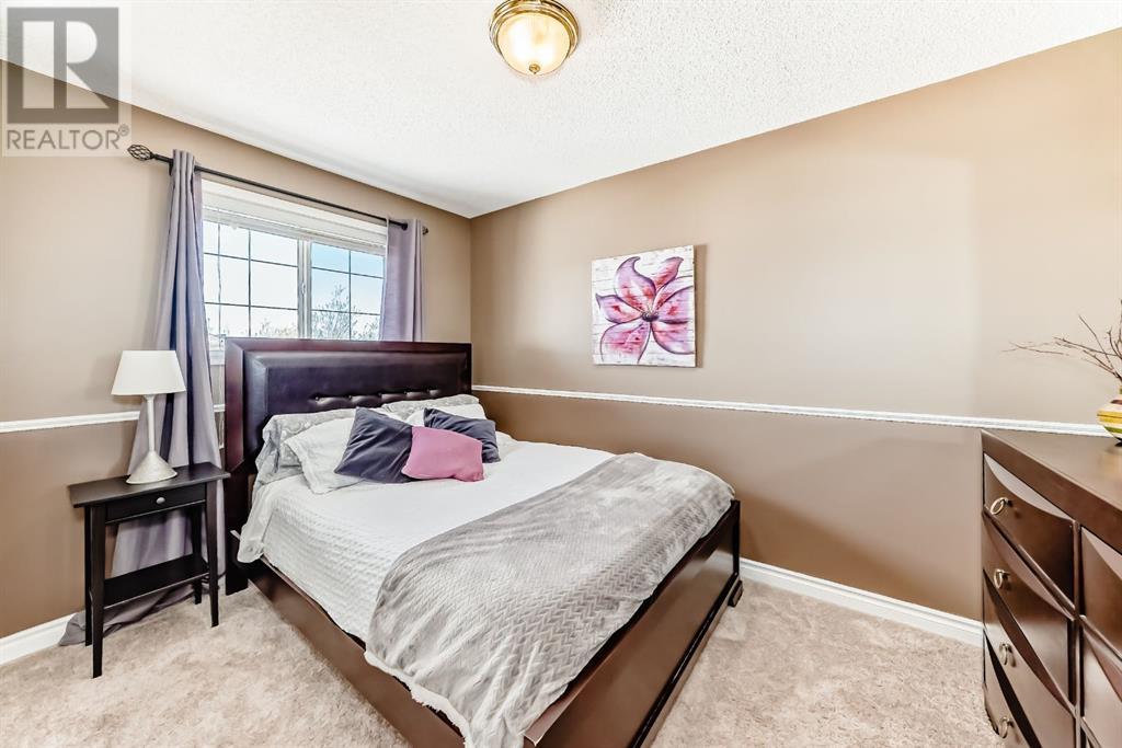92 Bow Ridge Crescent, Cochrane, Alberta  T4C 1V1 - Photo 28 - A2216760