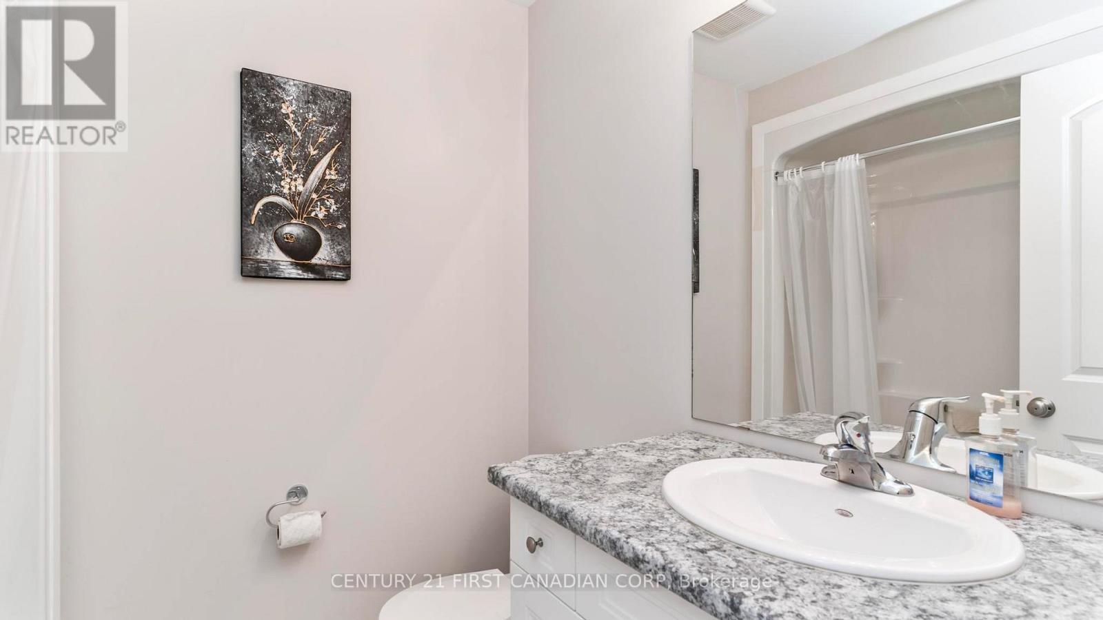 102 Caverhill Crescent, Middlesex Centre, Ontario  N0L 1R0 - Photo 28 - X12142385