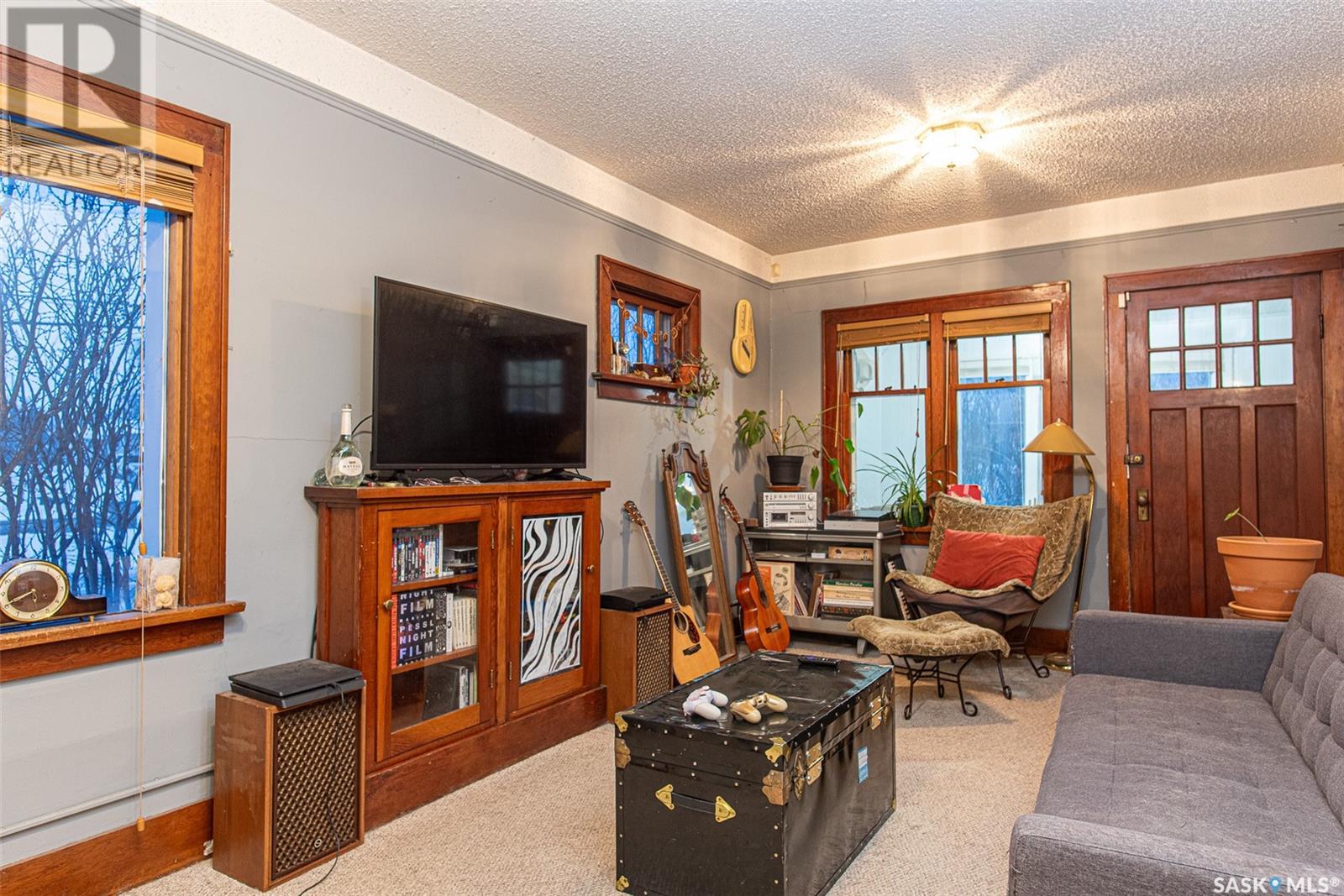 Property at 2100 York STREET image 3