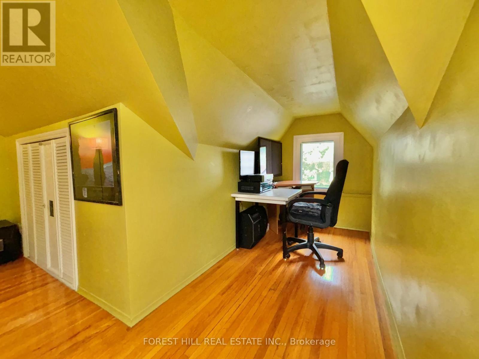 1046 Dovercourt Road, Toronto, Ontario  M6H 2X8 - Photo 21 - W12102677