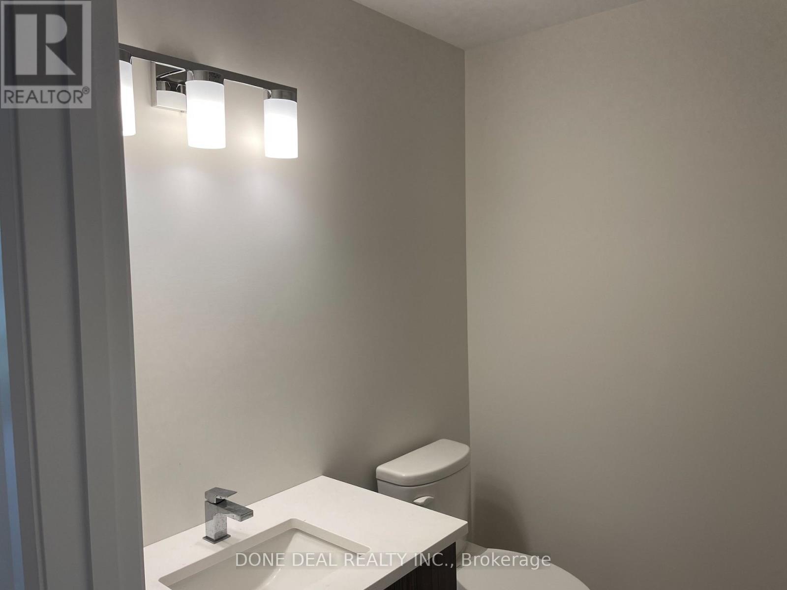 7166 Parsa Street, Niagara Falls, Ontario  L2H 3T2 - Photo 9 - X12138834