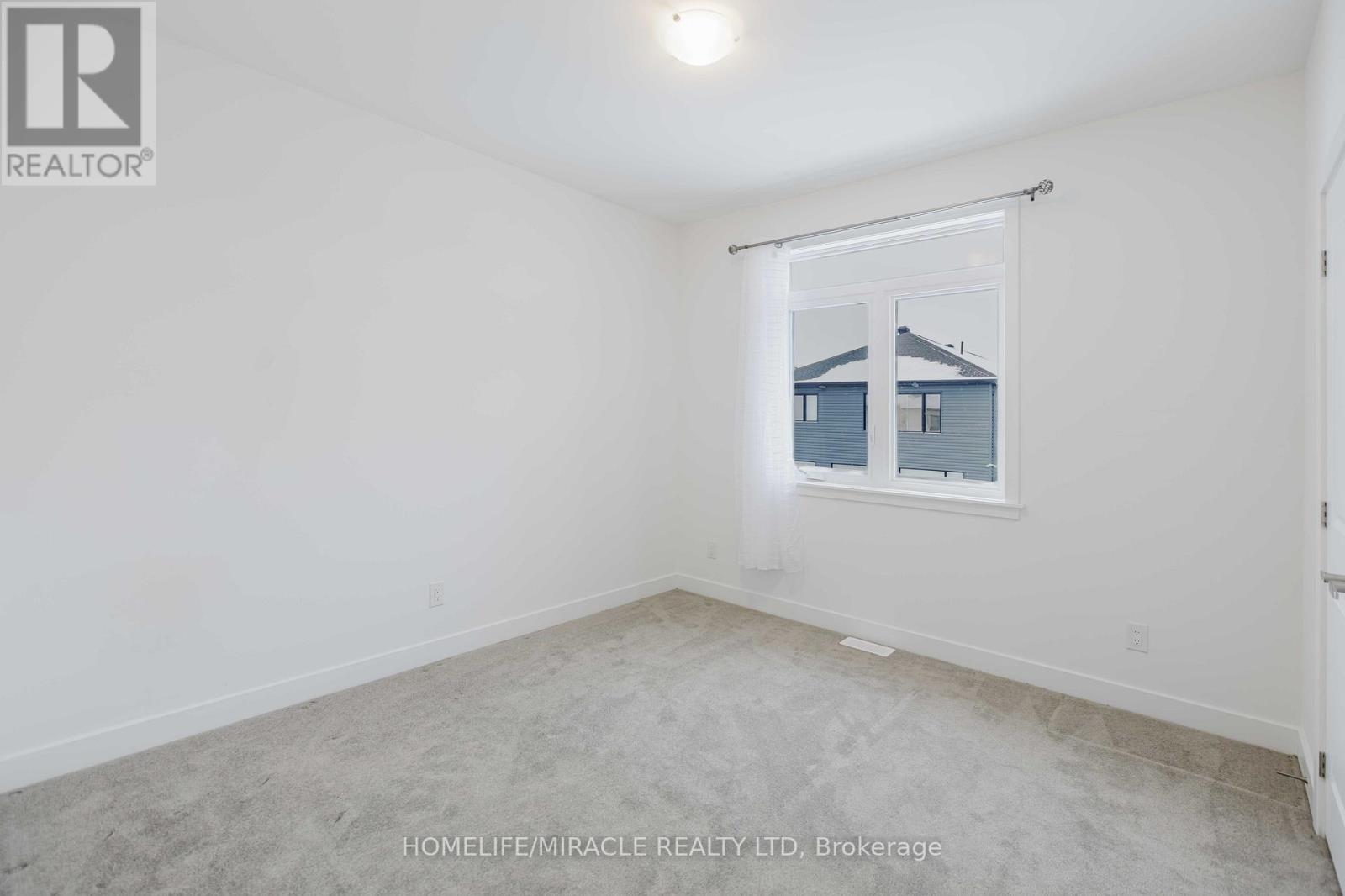 815 Wooler Place, Ottawa, Ontario  K1T 0X2 - Photo 24 - X12142068