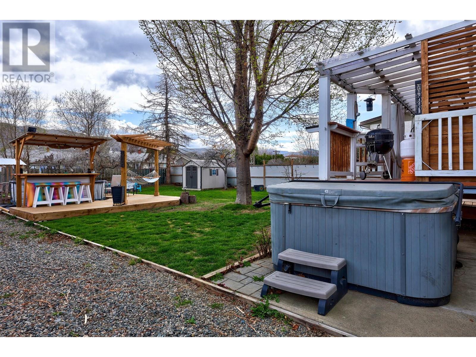 2475 Glenview Avenue, Kamloops, British Columbia  V2B 4L5 - Photo 37 - 10342521