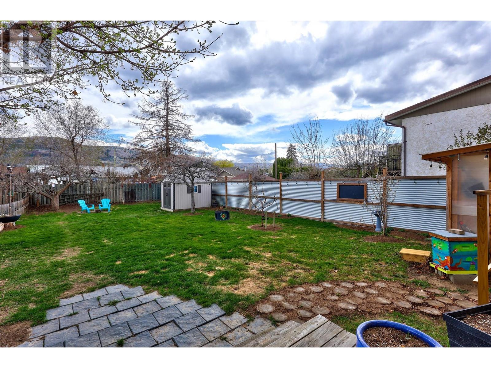 2475 Glenview Avenue, Kamloops, British Columbia  V2B 4L5 - Photo 33 - 10342521