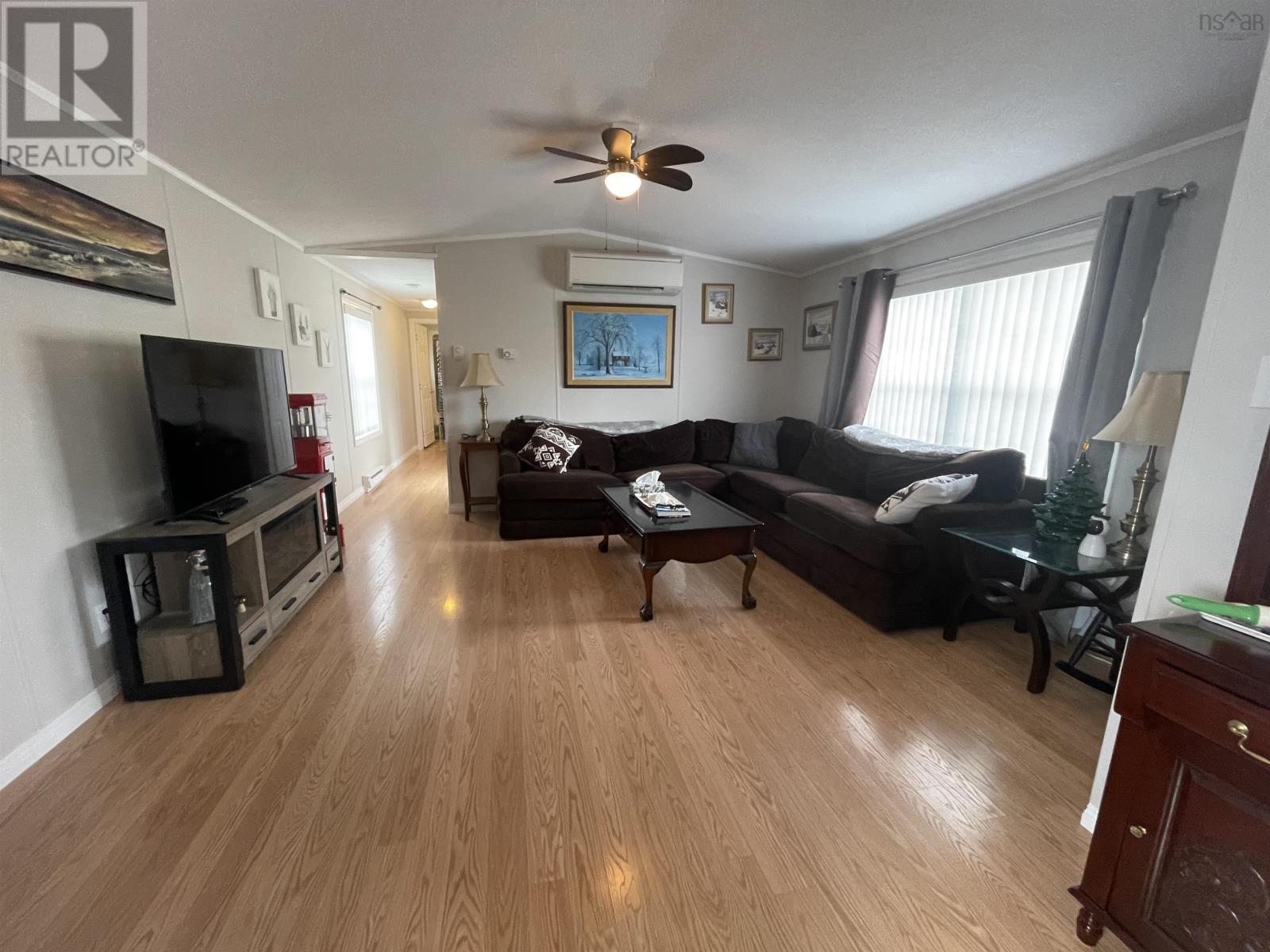 16 Second Street, Lucasville, Nova Scotia  B4B 1P9 - Photo 3 - 202510677