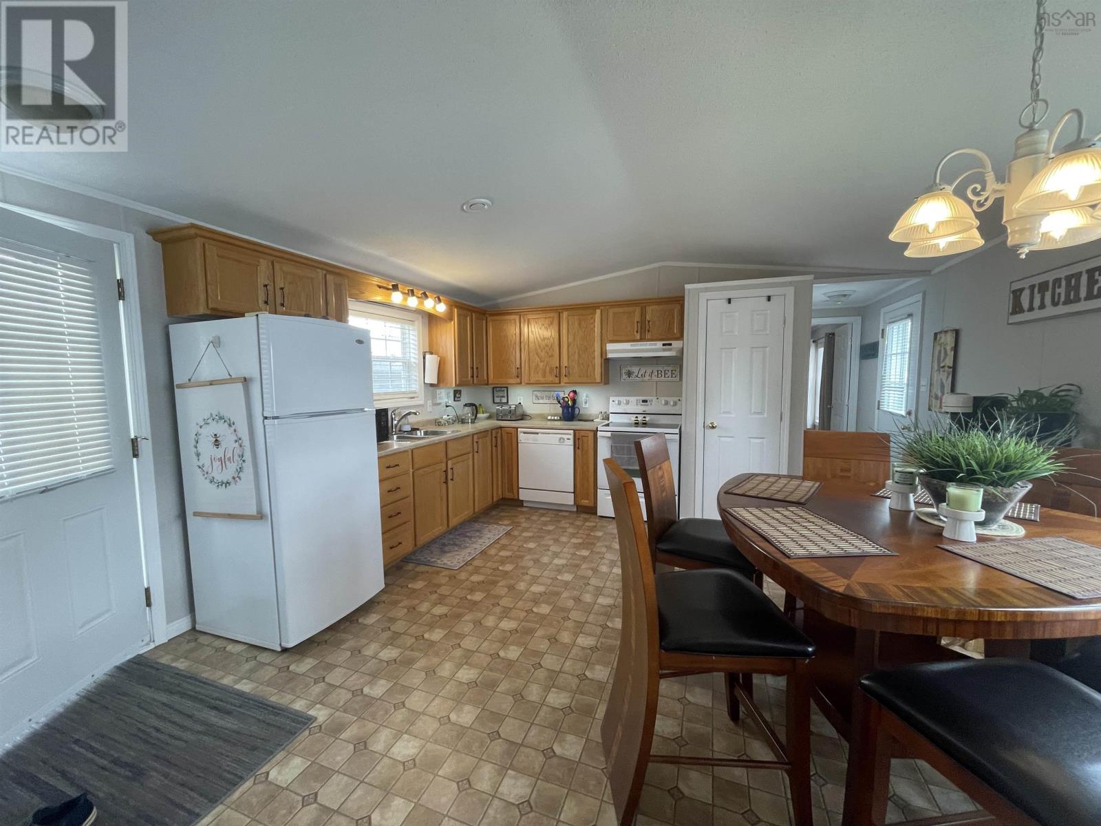 16 Second Street, Lucasville, Nova Scotia  B4B 1P9 - Photo 6 - 202510677