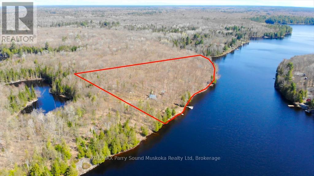 550 Shawanaga Lake, Mcdougall, Ontario  P2A 0B4 - Photo 13 - X12142388