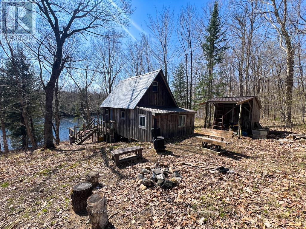 550 Shawanaga Lake, Mcdougall, Ontario  P2A 0B4 - Photo 19 - X12142388