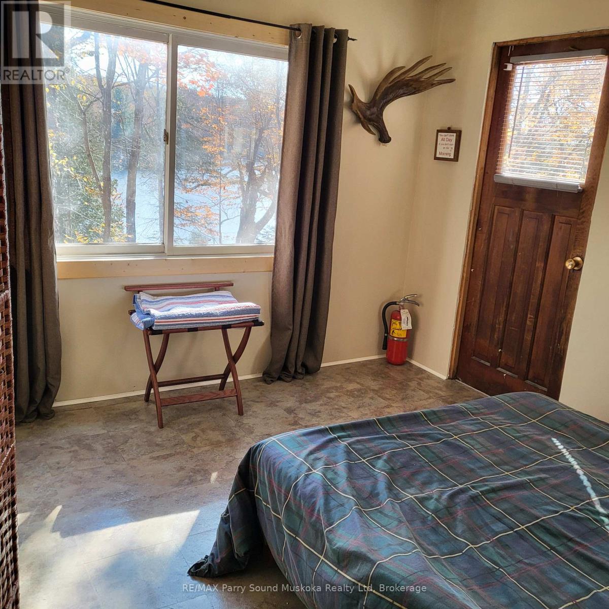 550 Shawanaga Lake, Mcdougall, Ontario  P2A 0B4 - Photo 39 - X12142388