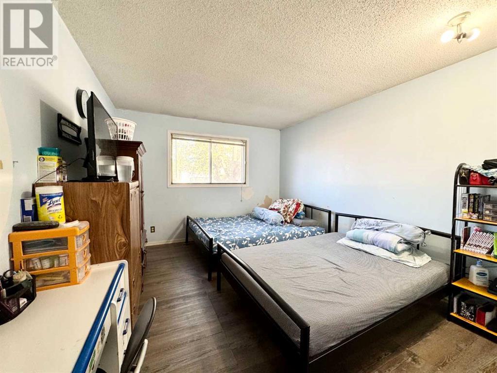 1736 41 Street Ne, Calgary, Alberta  T1Y 2L5 - Photo 12 - A2219177