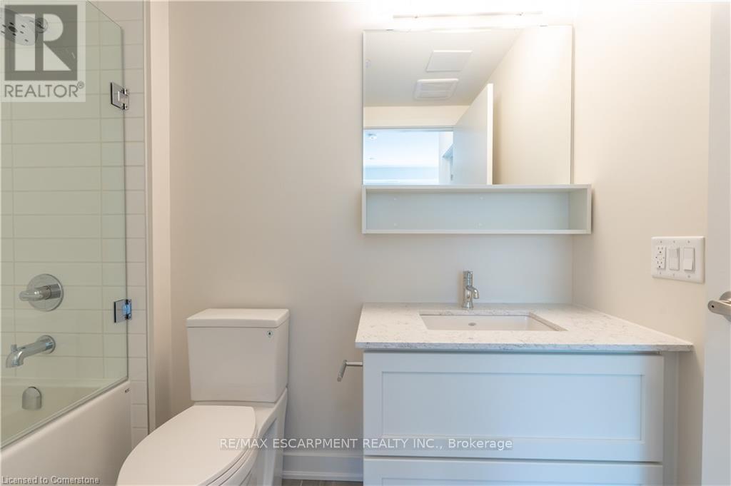 306 - 320 Plains Road E, Burlington, Ontario  L7T 0C1 - Photo 18 - W12142173