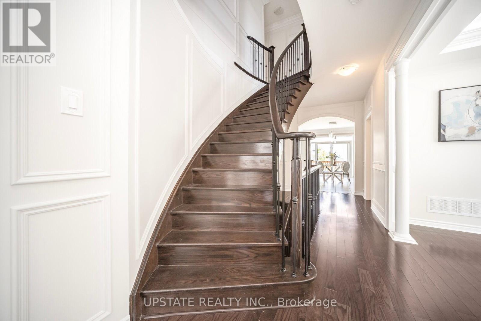 17 Annual Circle, Brampton, Ontario  L6X 2M2 - Photo 24 - W12142227