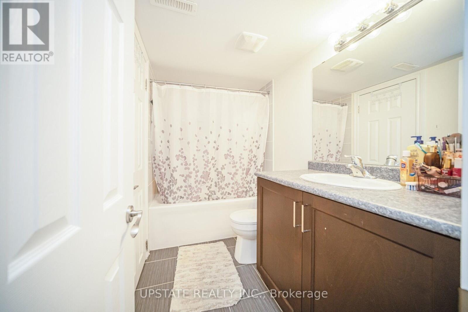 17 Annual Circle, Brampton, Ontario  L6X 2M2 - Photo 40 - W12142227
