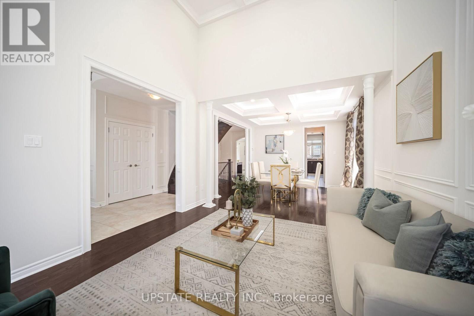 17 Annual Circle, Brampton, Ontario  L6X 2M2 - Photo 8 - W12142227