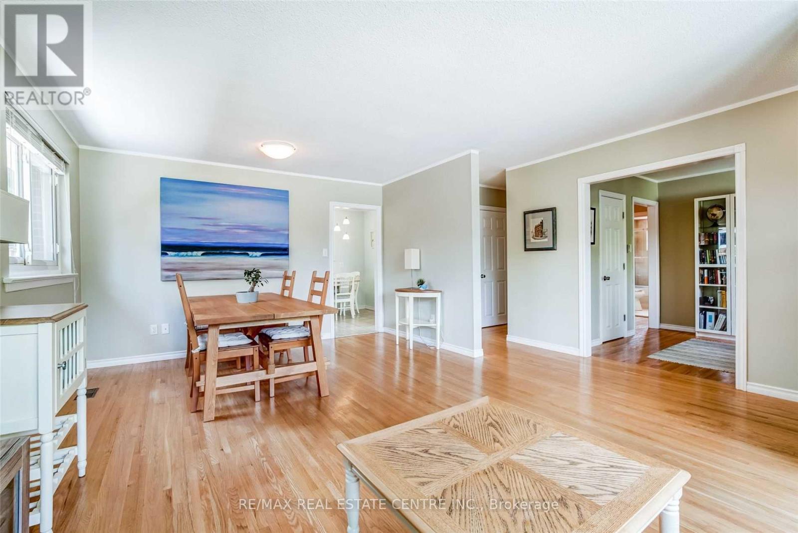 Upper - 165 Mcmurchy Avenue S, Brampton, Ontario  L6Y 1Y9 - Photo 6 - W12142236