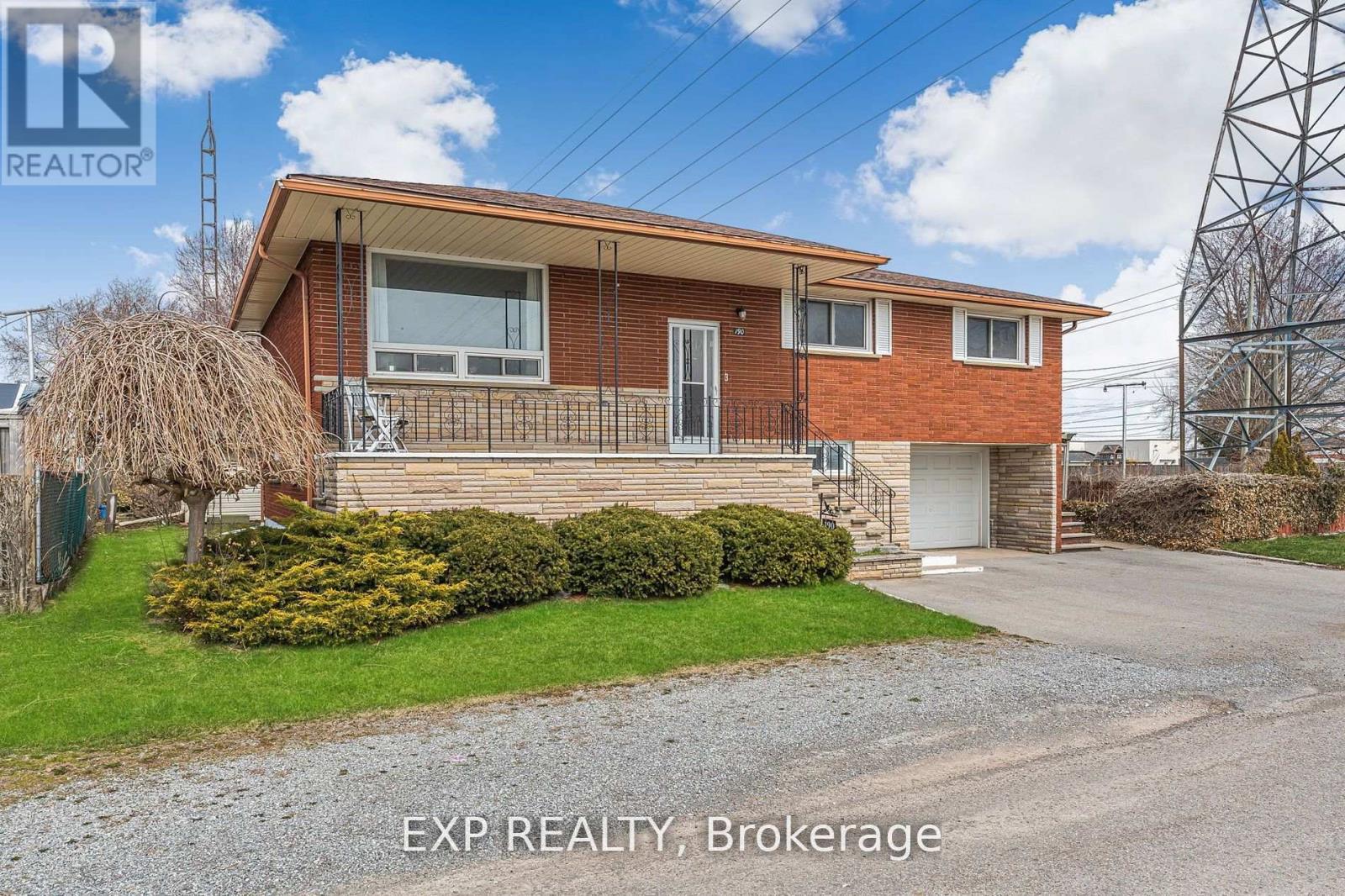Property at 190 CHRISTMAS STREET image 3