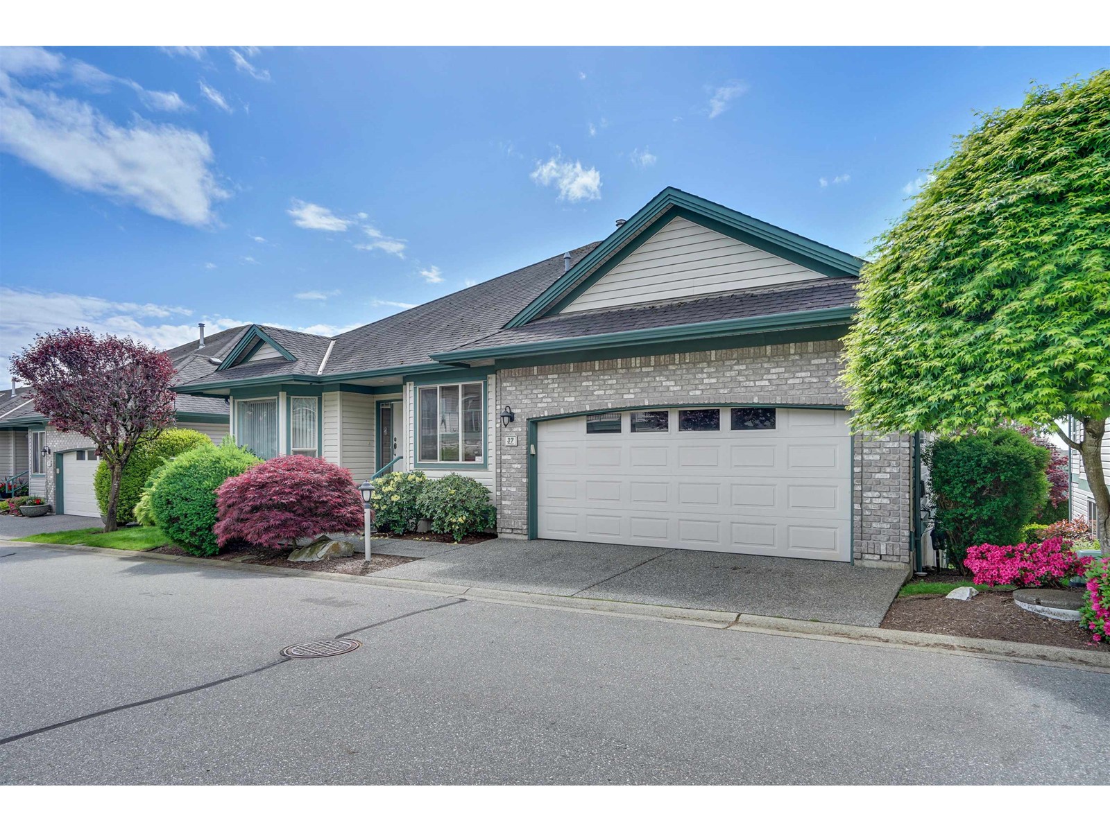 Property at 37 31517 SPUR AVENUE image 1