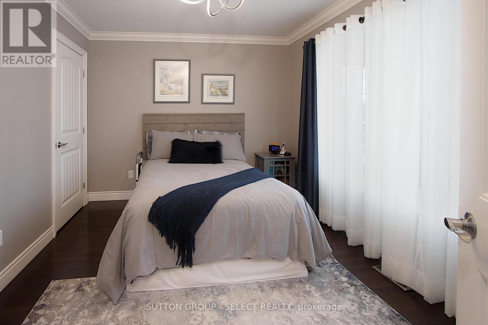 70 Shaw Valley Drive, St. Thomas, Ontario  N5R 6K1 - Photo 19 - X12142415