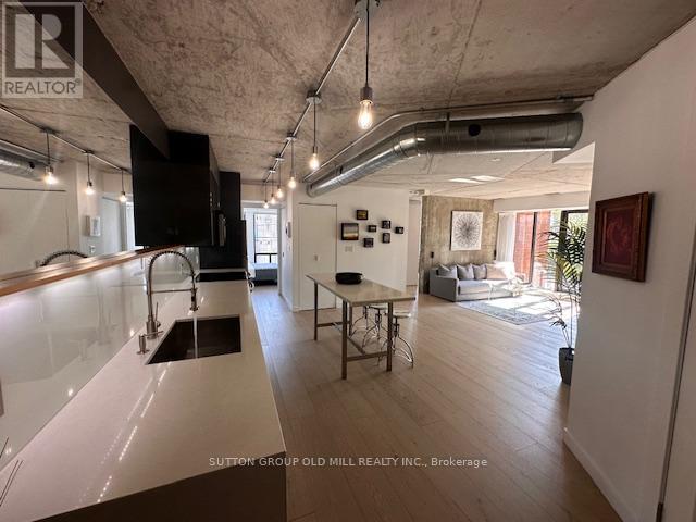 211 - 456 College Street, Toronto, Ontario  M6G 4A3 - Photo 3 - C12142289