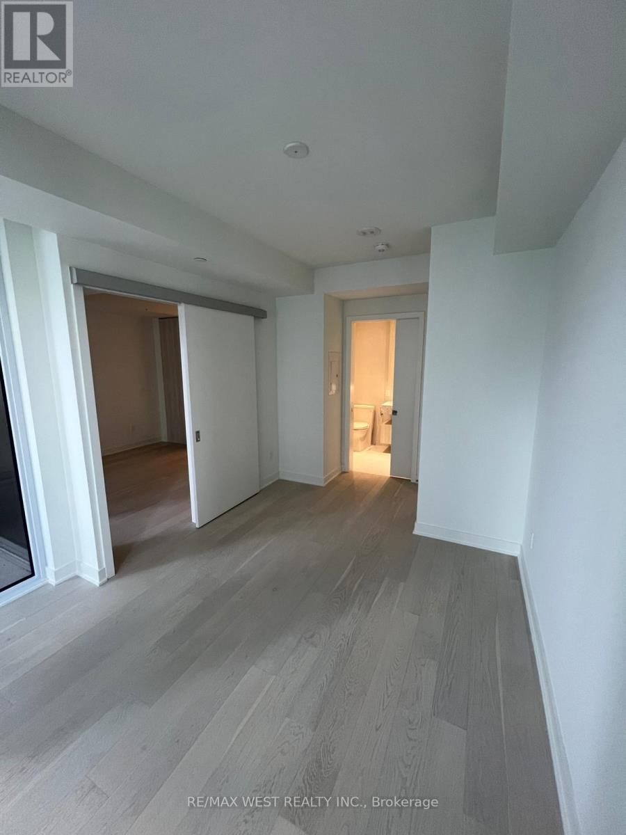 2307 - 11 Yorkville Avenue, Toronto, Ontario  M4W 1L2 - Photo 7 - C12142303