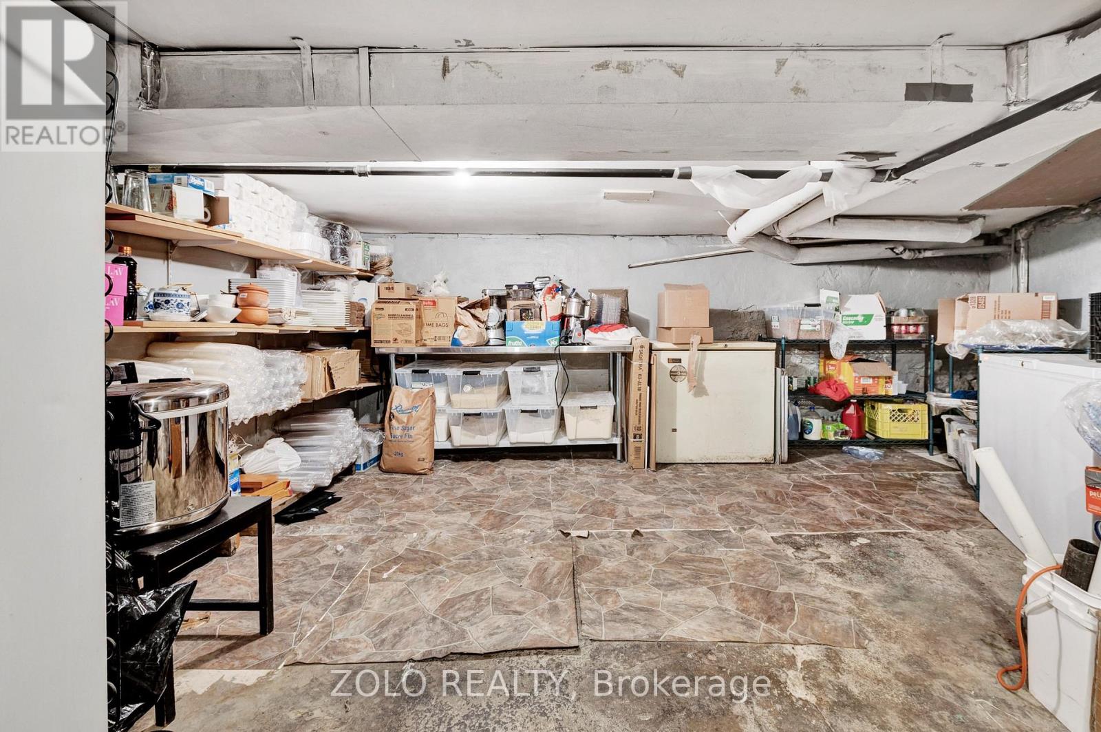 695 College Street, Toronto, Ontario  M6G 1B9 - Photo 18 - C12142309
