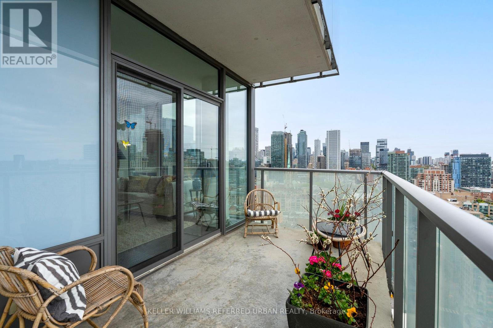 2204 - 1 Market Street, Toronto, Ontario  M5E 0A2 - Photo 22 - C12142353