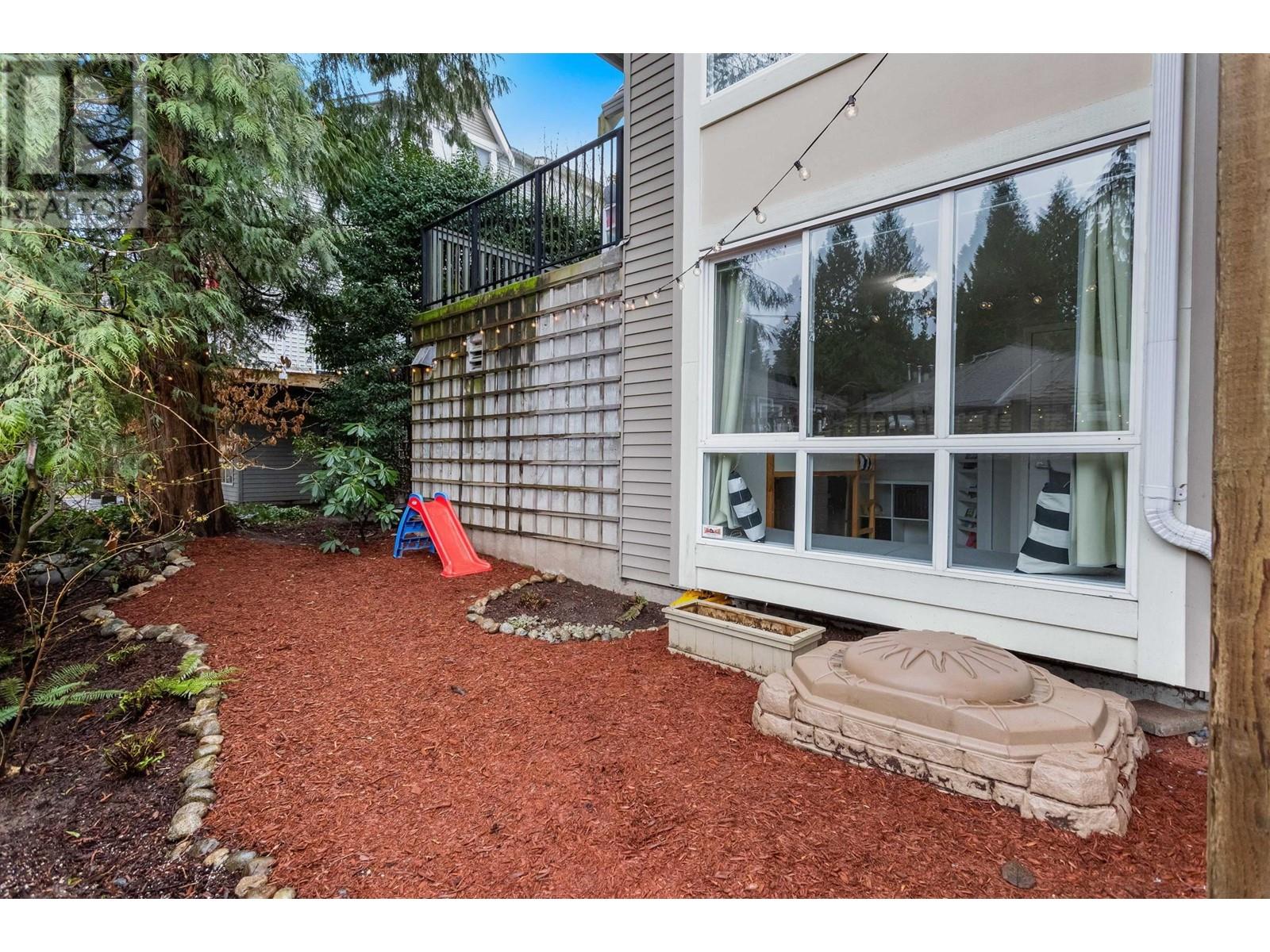 12 1071 Lynn Valley Road, North Vancouver, British Columbia  V7J 1Z6 - Photo 4 - R3001479