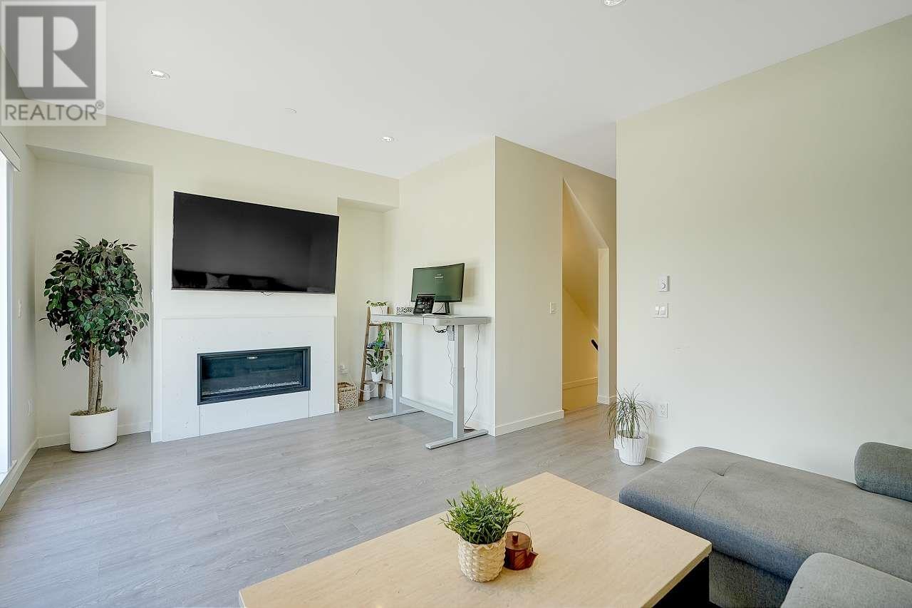 4 629 South Dyke Road, New Westminster, British Columbia  V3M 0N3 - Photo 12 - R3001506