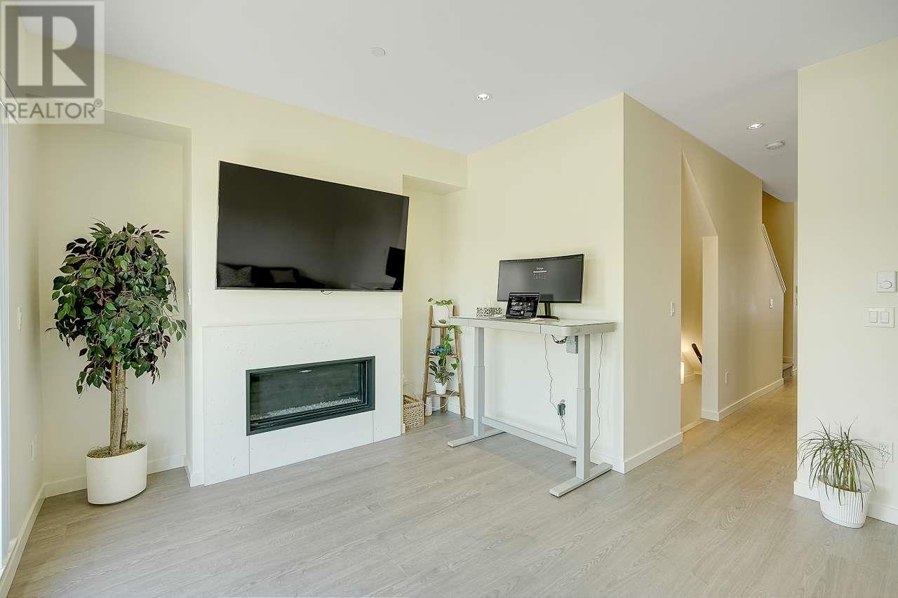 4 629 South Dyke Road, New Westminster, British Columbia  V3M 0N3 - Photo 13 - R3001506