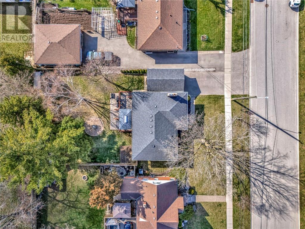 15 Holborn Street, Brantford, Ontario  N3R 2B6 - Photo 3 - 40709261