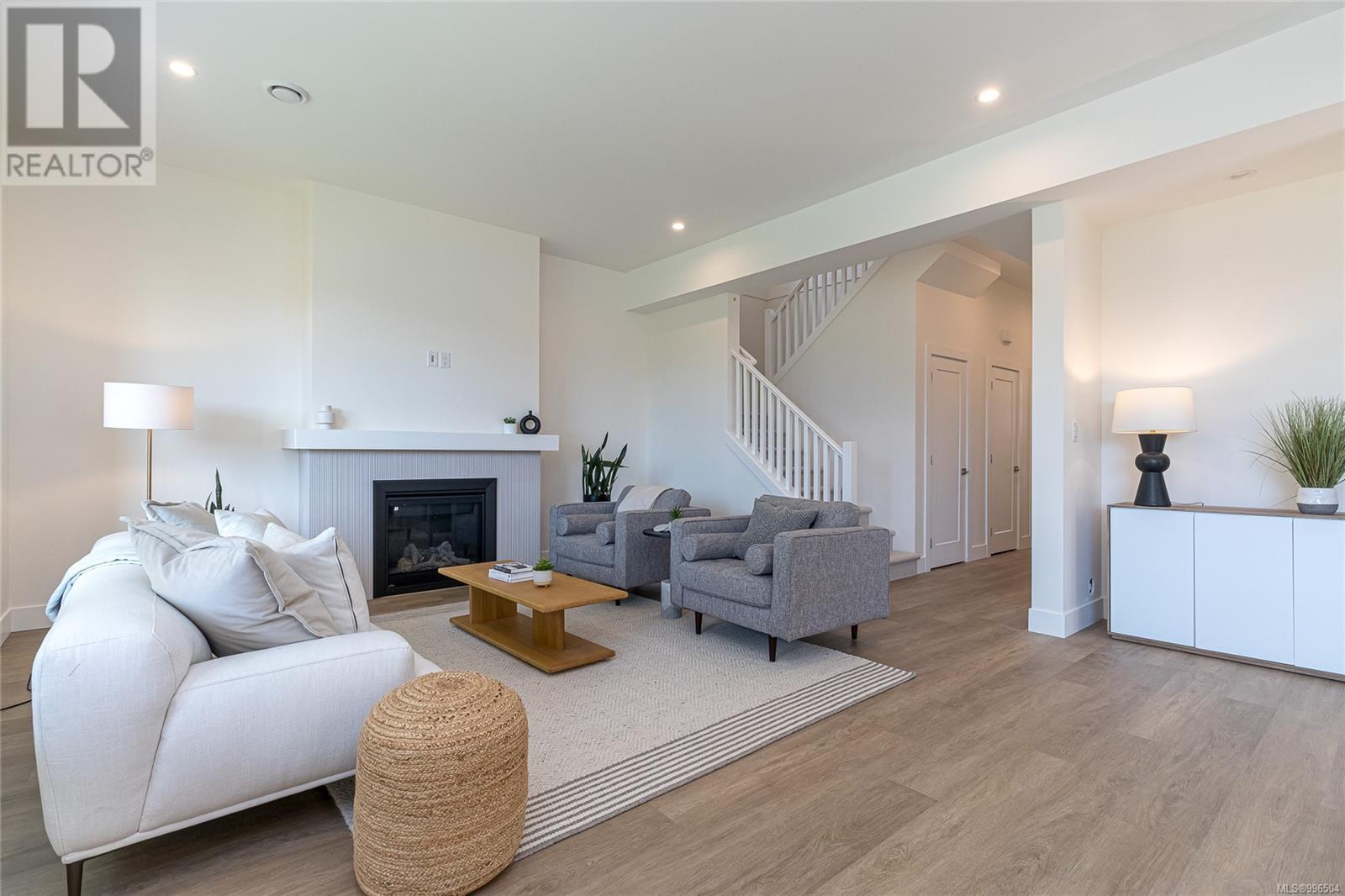 Property at 1244 Ashmore Terr image 5