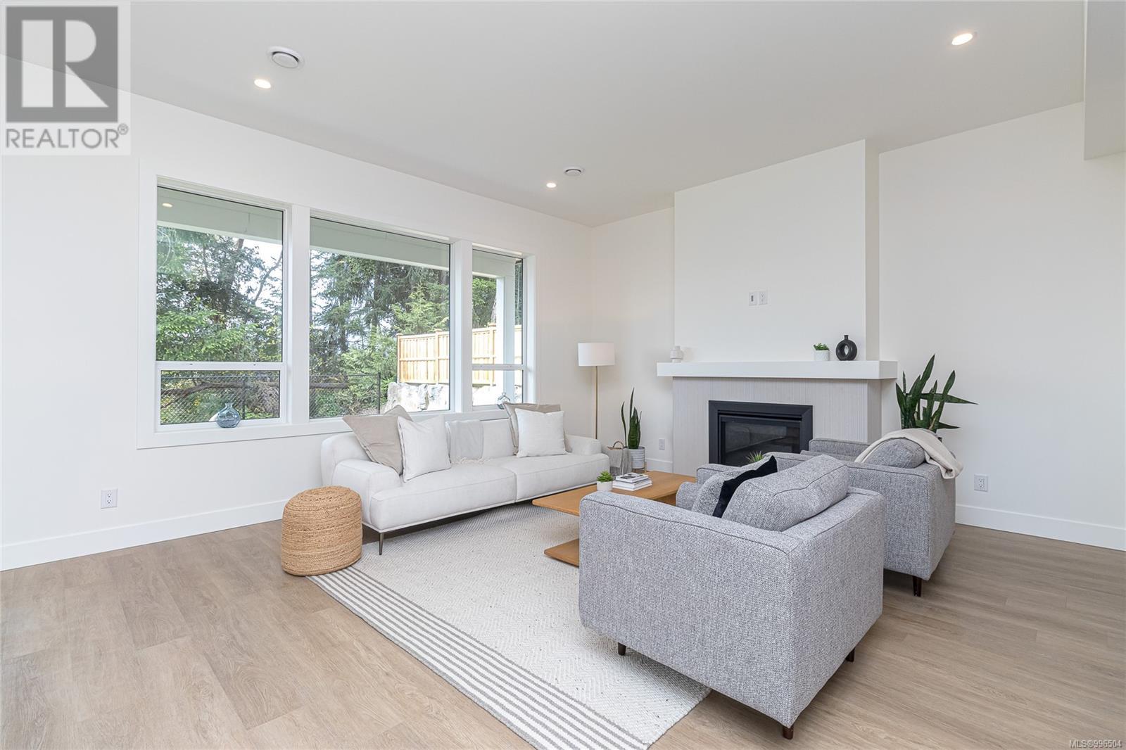 Property at 1244 Ashmore Terr image 3