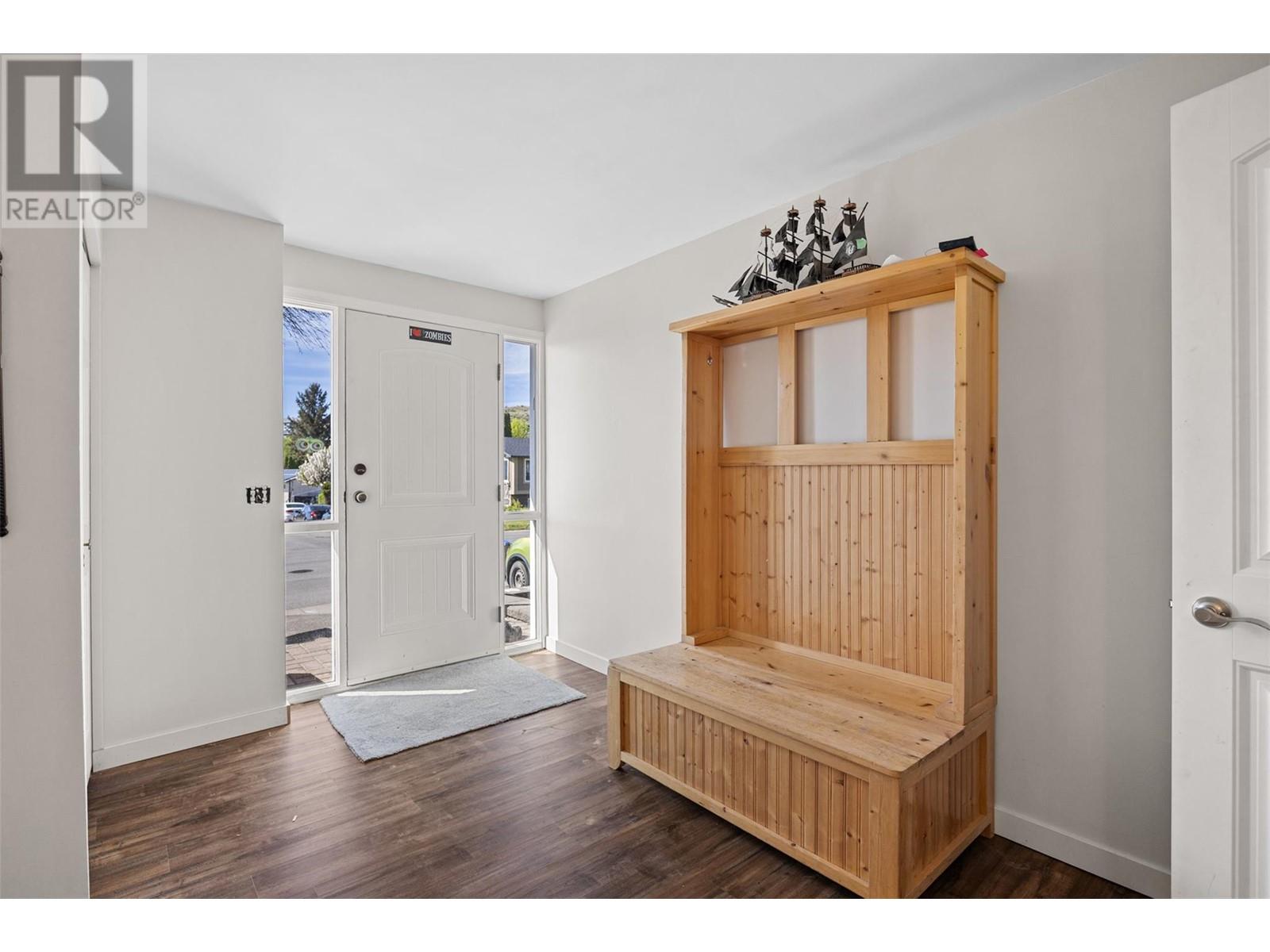 Property at 1212 Linthorpe Road image 3