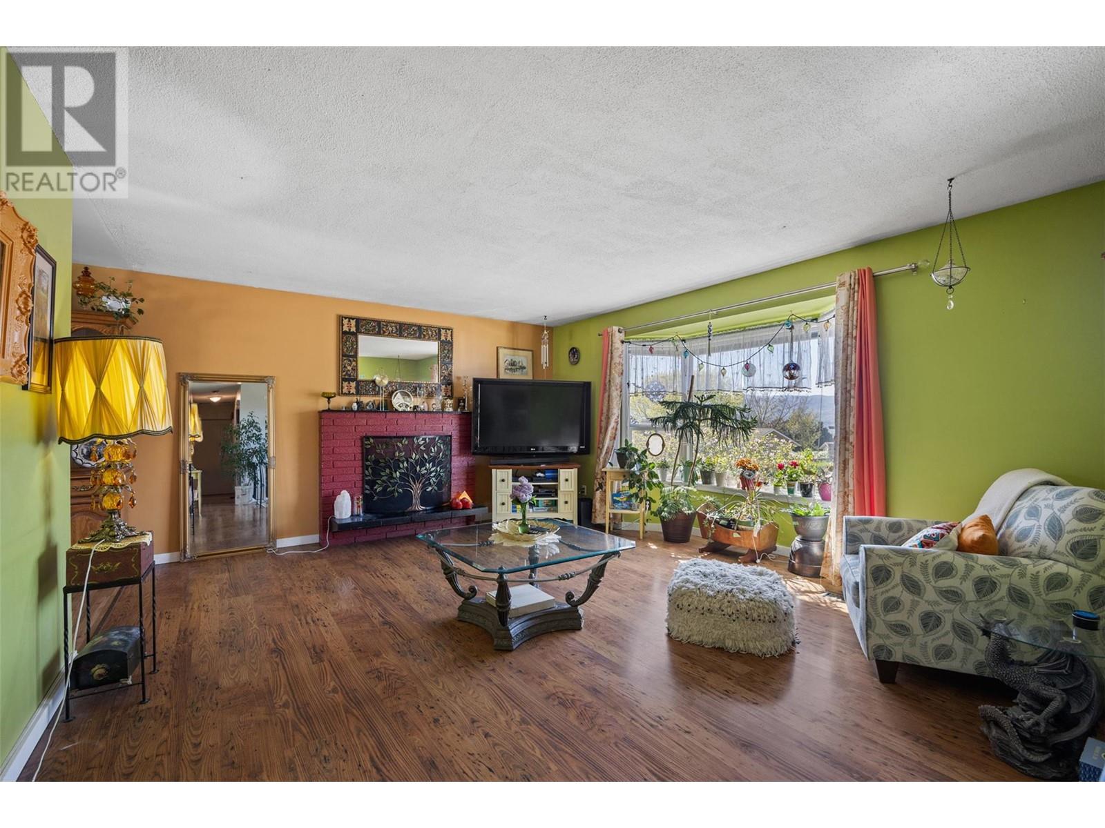 Property at 1212 Linthorpe Road image 4