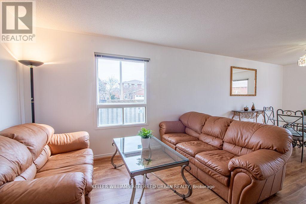 Property at 2 PRICE STREET image 2