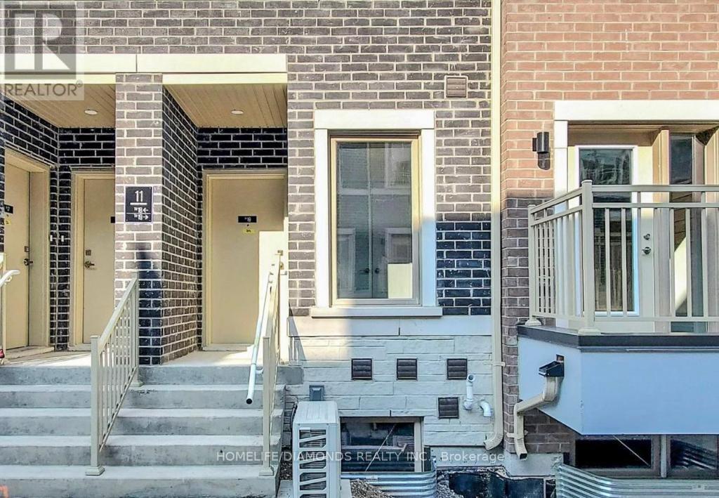 68 - 31 Honeycrisp Crescent, Vaughan, Ontario  L4K 0N6 - Photo 3 - N12142274