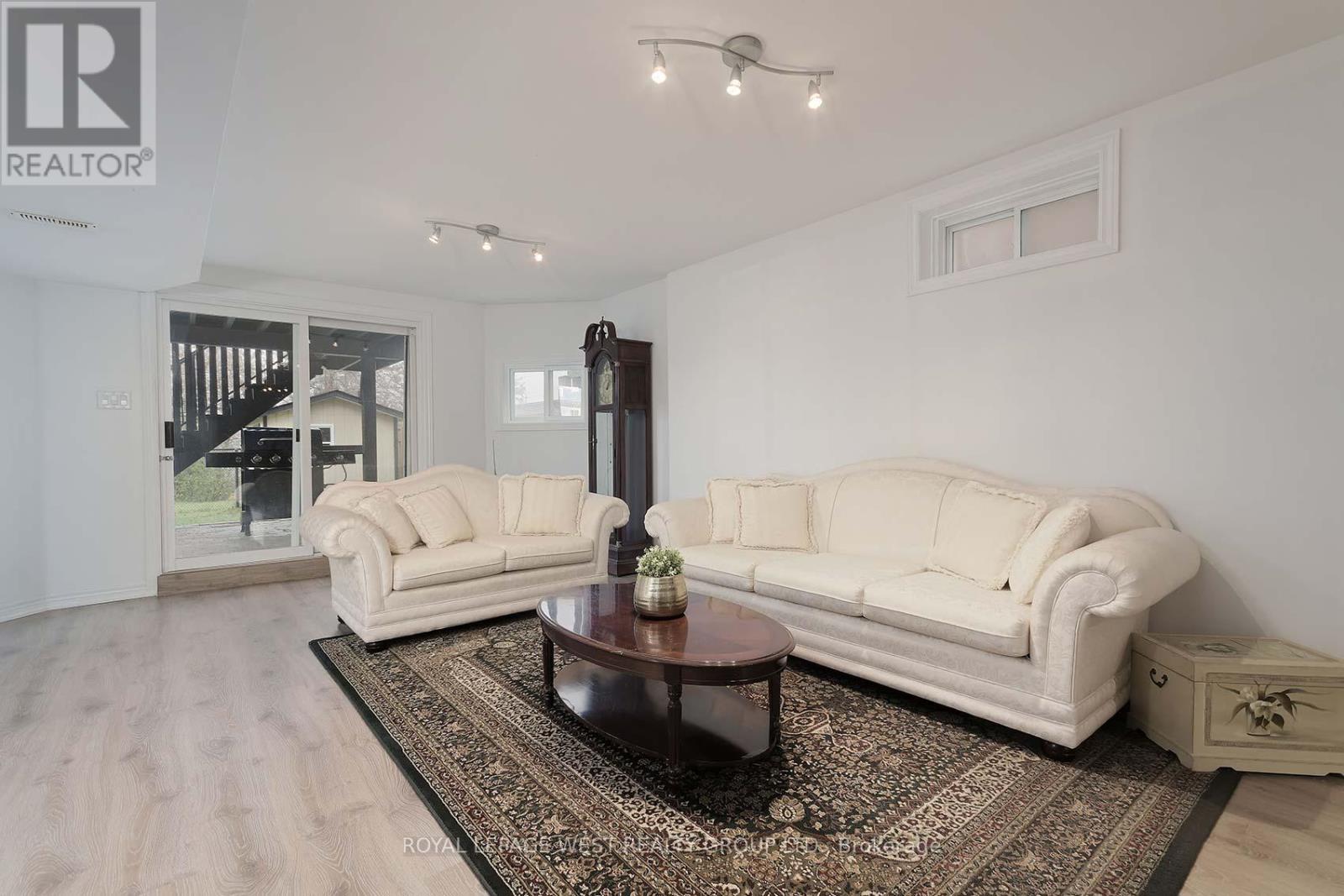 370 Royalpark Way, Vaughan, Ontario  L4H 1K1 - Photo 29 - N12142275
