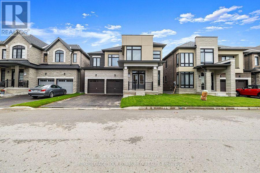 96 Weslock Crescent, Aurora, Ontario  L4G 7Y9 - Photo 3 - N12142330