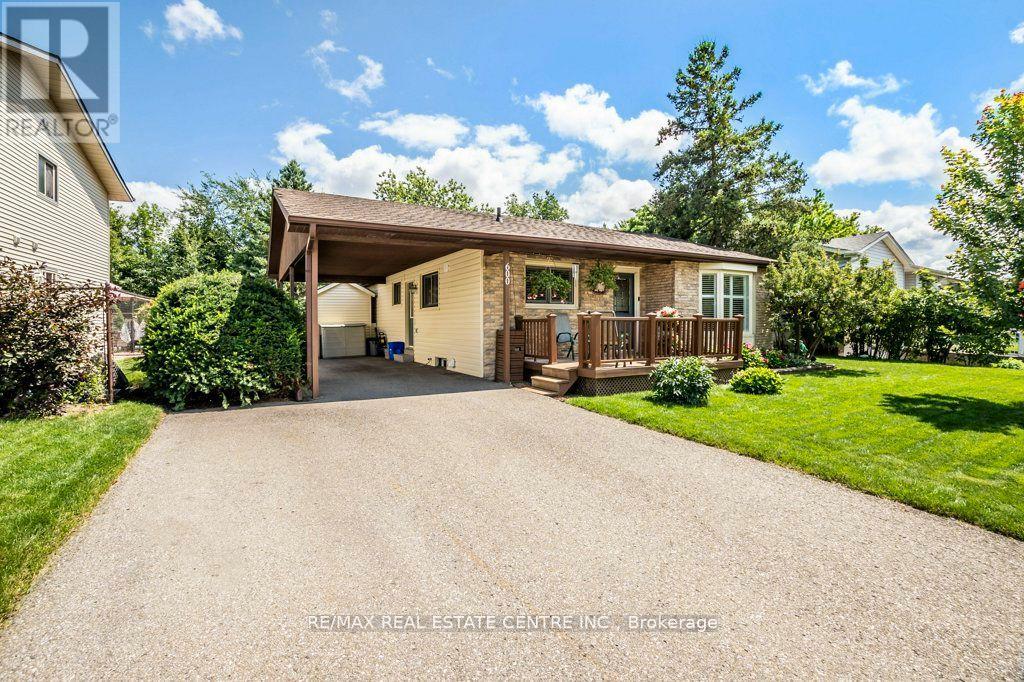 600 Woodward Avenue, Milton, Ontario  L9T 3B8 - Photo 2 - W12057530