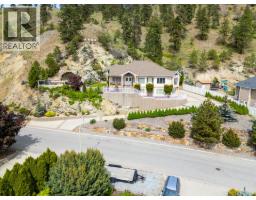 705 Royal Pine Drive, kelowna, British Columbia