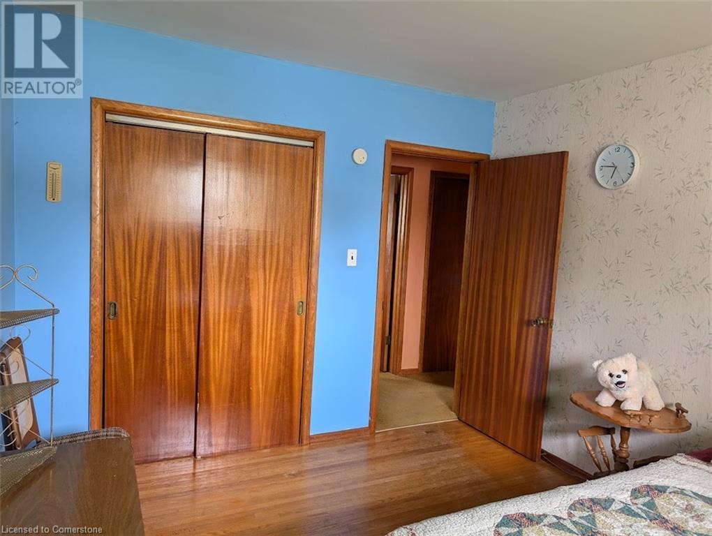 Photo 12 of 23 for 323 Marlborough Street