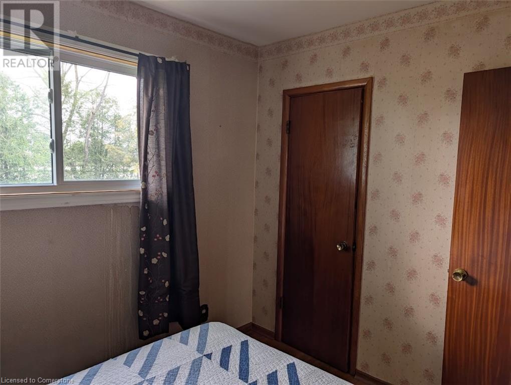 Photo 14 of 23 for 323 Marlborough Street