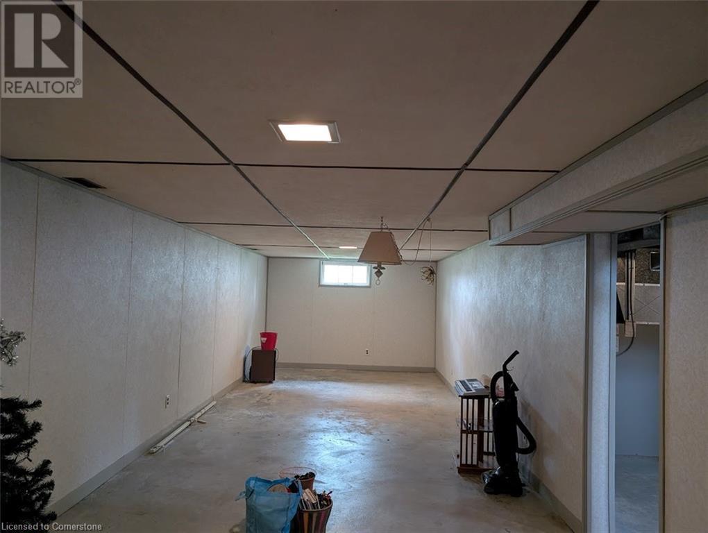 Photo 16 of 23 for 323 Marlborough Street