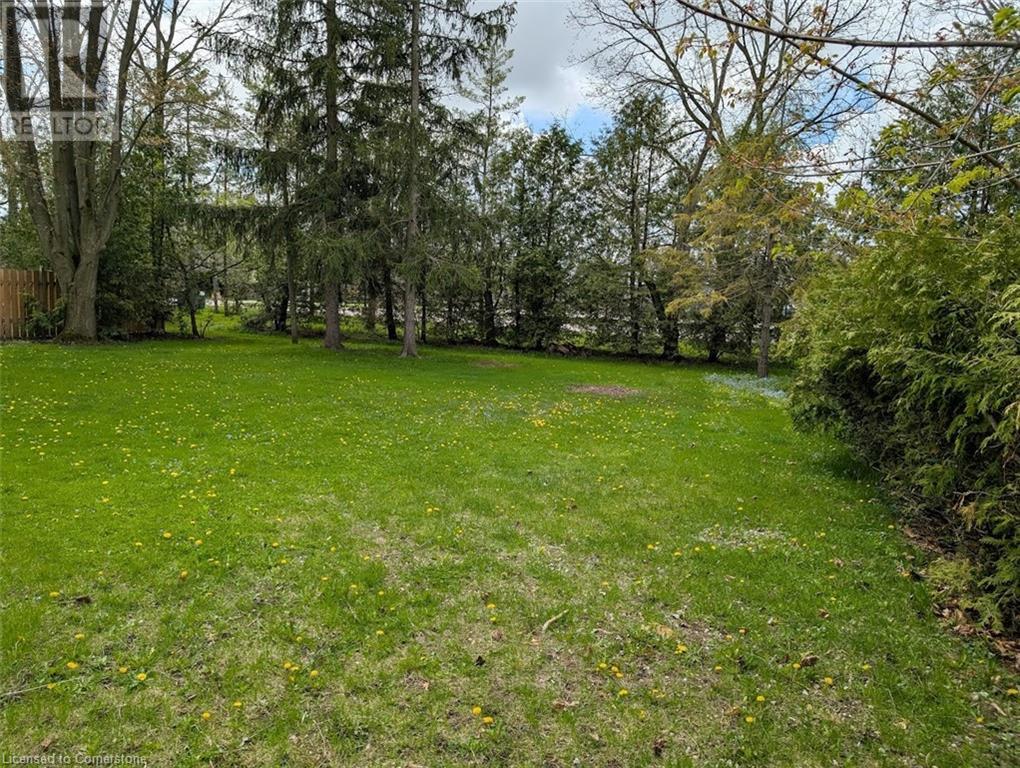 Photo 23 of 23 for 323 Marlborough Street