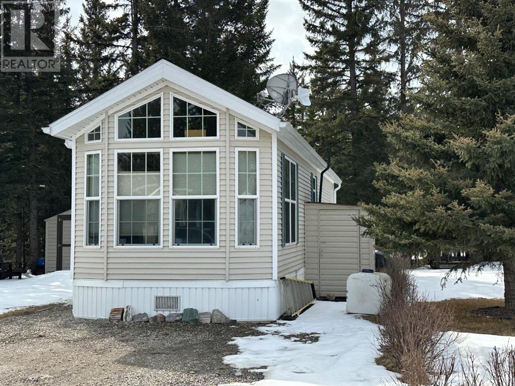 Property at 48, 32379 Range Road 55 image 4