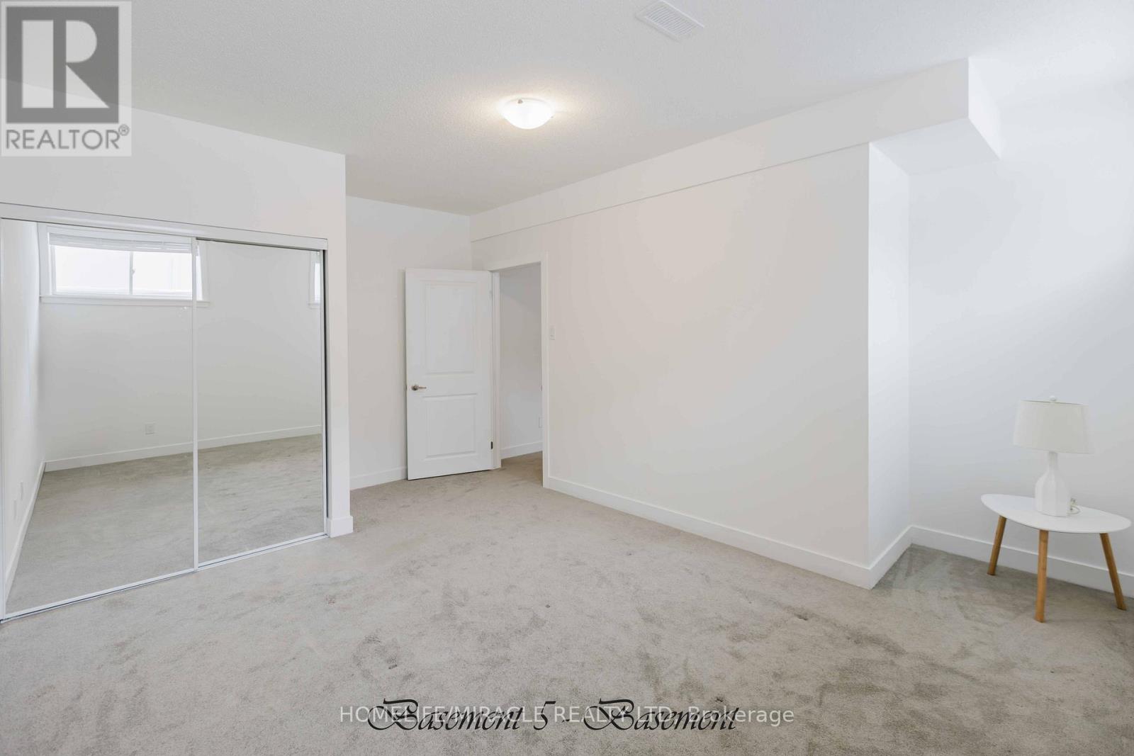 815 Wooler Place, Ottawa, Ontario  K1T 0X2 - Photo 33 - X12142068